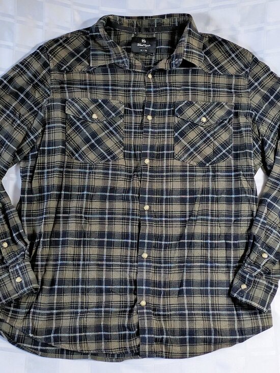 Windriver Other - MEN'S WIND RIVER XL BUTTON UP FRONT COLLARED SHIRT LONG SLEEVE WARM WEAR MAN'S